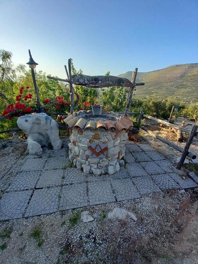 Le Capanne Di Villa Margherita Sonnino Exterior photo